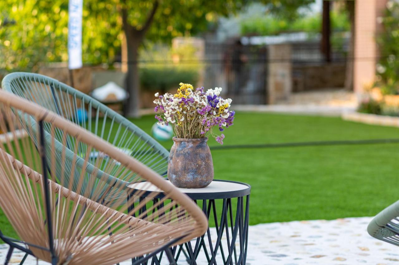 Holiday Home - Villa Thorak Anić Εξωτερικό φωτογραφία