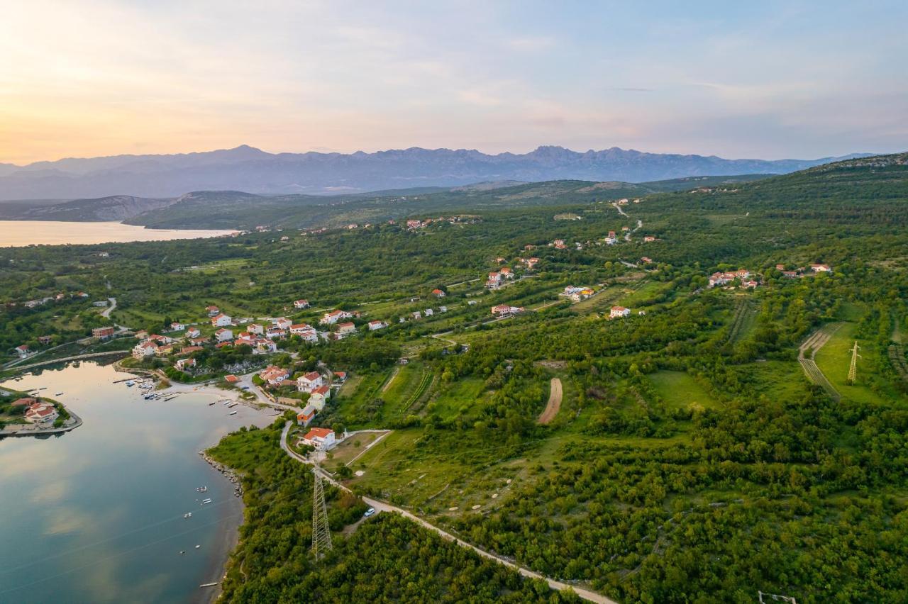 Holiday Home - Villa Thorak Anić Εξωτερικό φωτογραφία